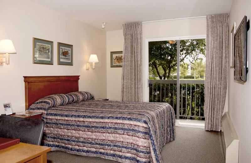 Guest room at Bear Lodge.
