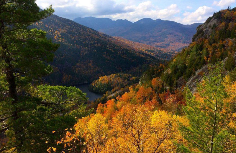 ADK Trail Inn