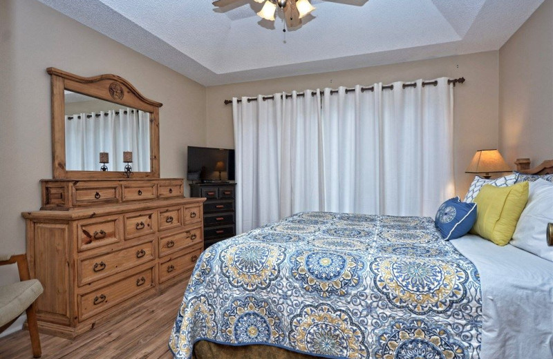 Rental bedroom at River City Resorts.