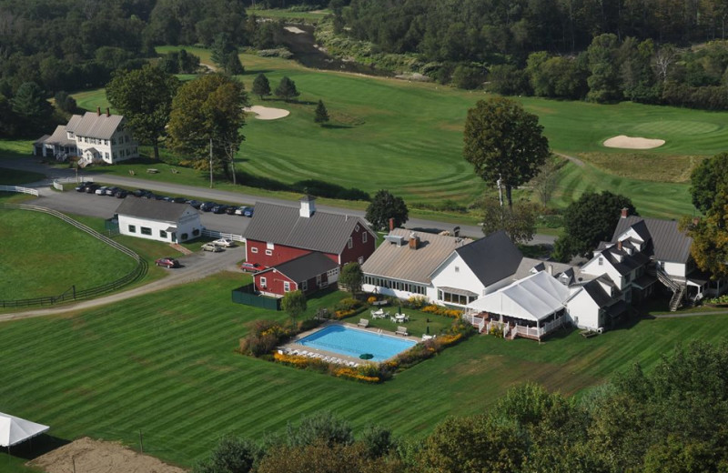 Aerial view of Three Stallion Inn.
