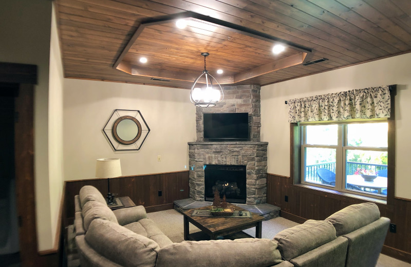 Suite living room at Sojourner's Lodge & Log Cabin Suites.