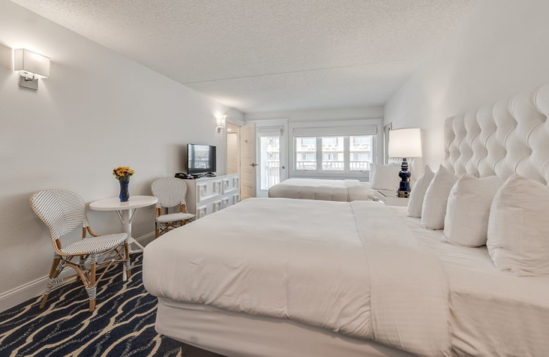 Guest room at Icona Cape May.