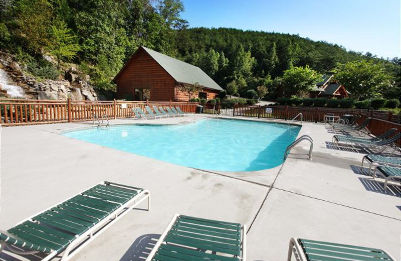 Rental outdoor pool at Eden Crest Vacation Rentals, Inc.