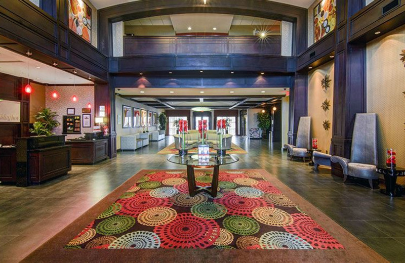 Lobby Area at Holiday Inn Arlington NE - Rangers Ballpark