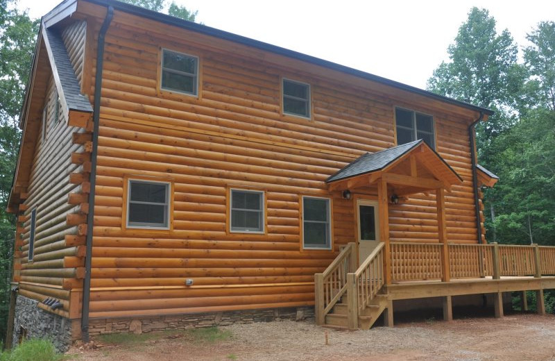 Cabin exterior at Great Smokys Cabin Rentals.