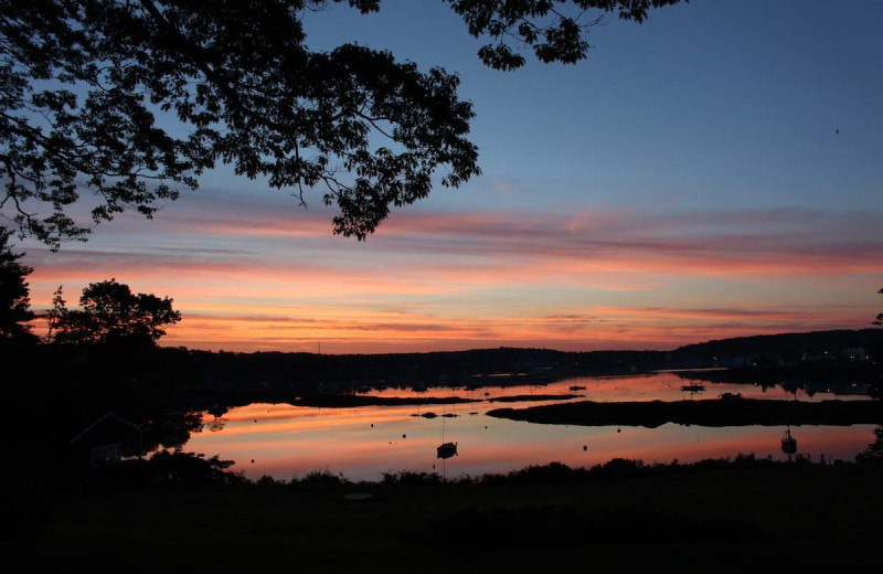 Sunset at Harborfields Waterfront Vacation Cottages.