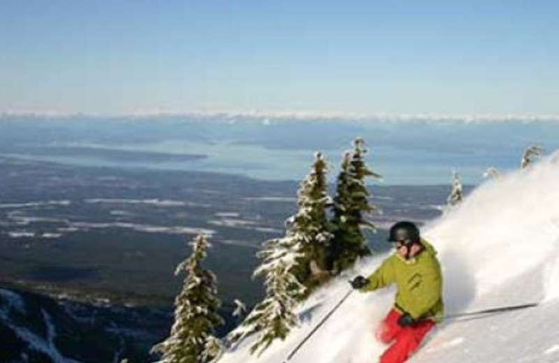 Skiing Mount Washington at Cathedral Ledge Resort