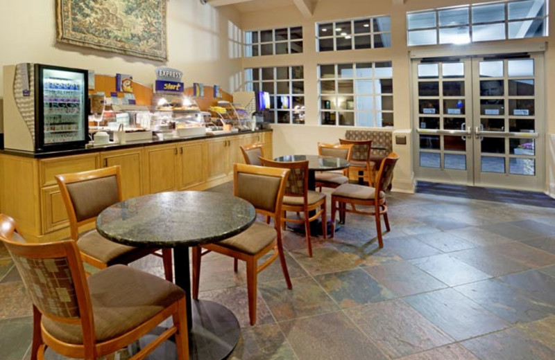 Continental Breakfast at Holiday Inn Express Monterey/Cannery Row Hotel