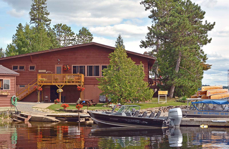 Exterior view of Zup's Fishing Resort and Canoe Outfitters.