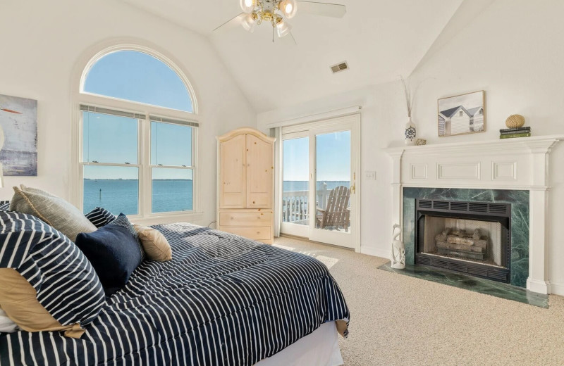 Rental bedroom at Pirate's Cove Realty.