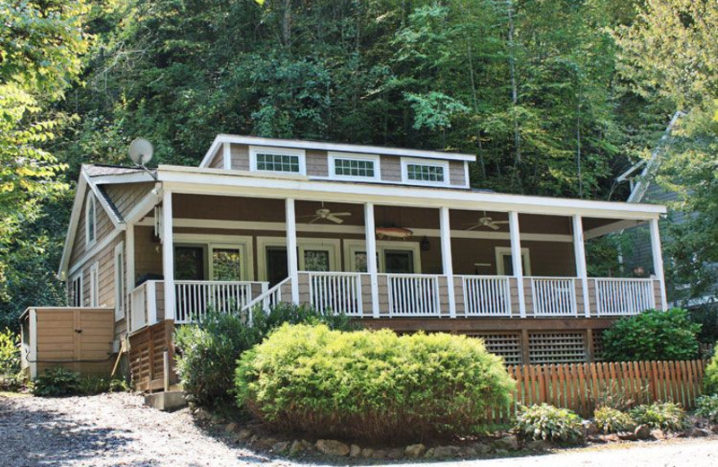Rental exterior at Smoky Mountain Getaways.