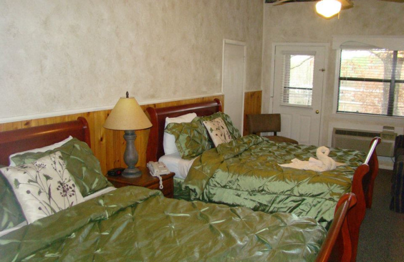 Guest bedroom at Mountain Harbor Resort. 