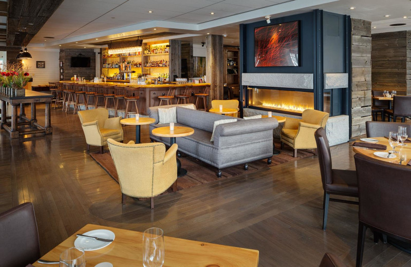 Bar at Hanover Inn Dartmouth.