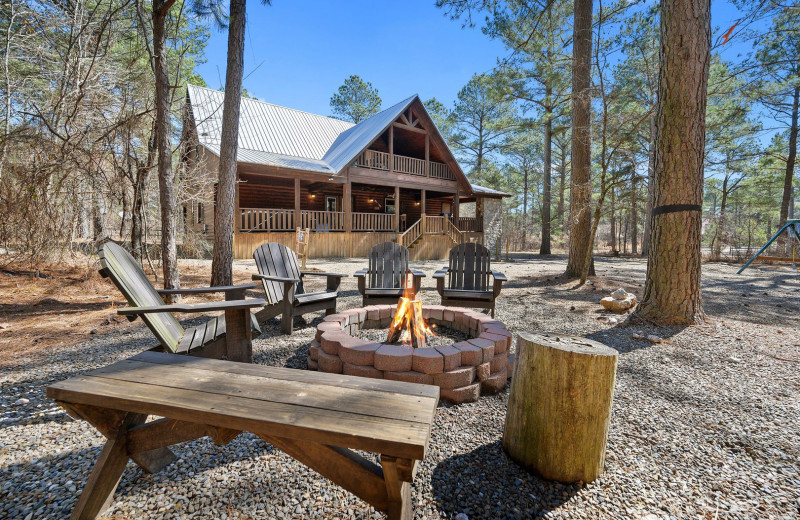 Rental exterior view of Blue Beaver Luxury Cabins.