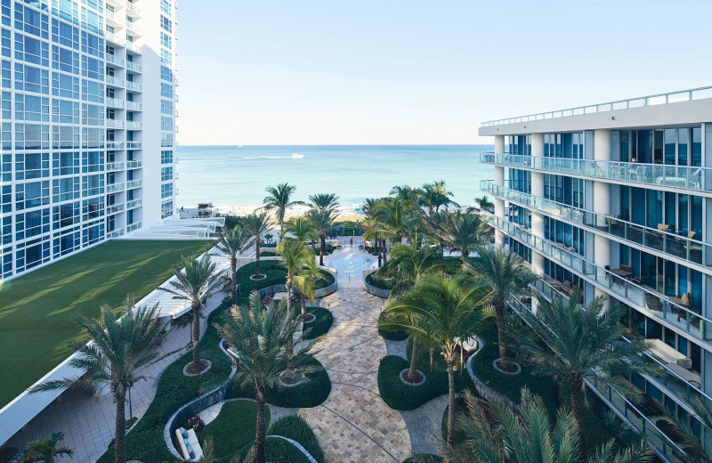 Exterior view of Carillon Miami Wellness Resort.