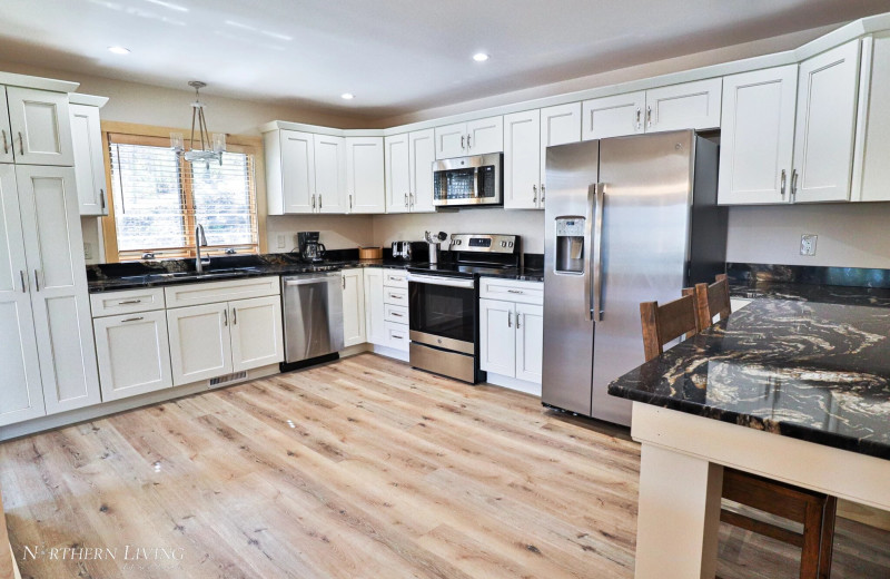 Rental kitchen at Northern Living - Luxurious Vacation Rentals.