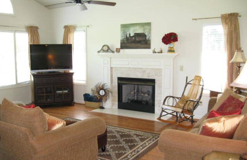 Rental living room at Jefferson Landing.