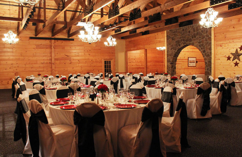 Wedding reception at House Mountain Inn.