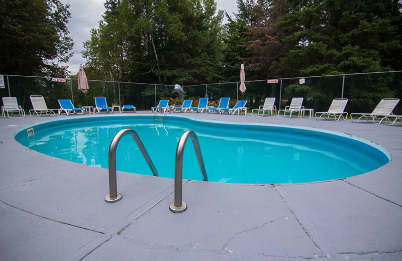 Pool at Tallpine Lodges.