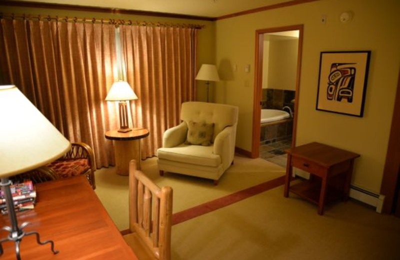 Guest room at King Pacific Lodge.