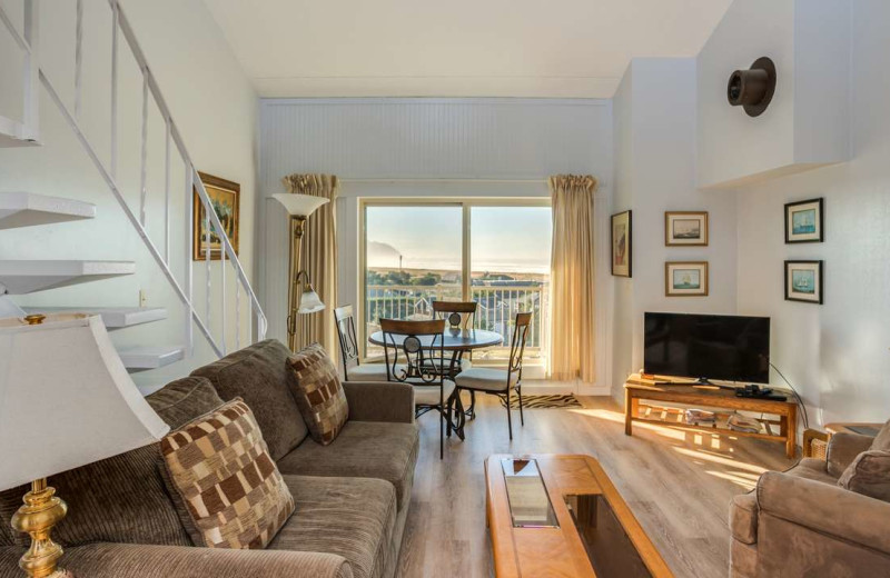 Rental living room at Gearhart by the Sea.