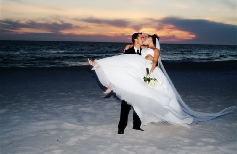 Weddings at Madeira Bay Resort.