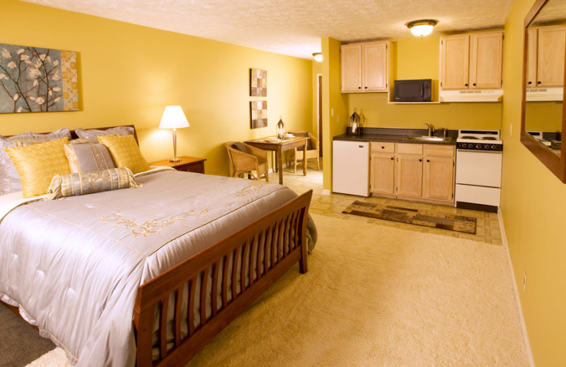 Guest room at Wintergreen Resort.