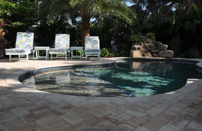 Rental pool at Lizzie Lu's Island Retreat.