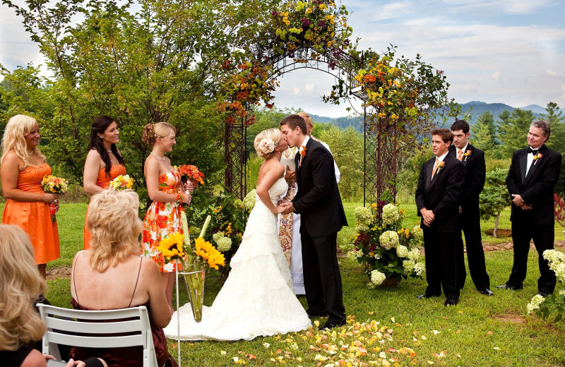 Wedding at Splendor Mountain.