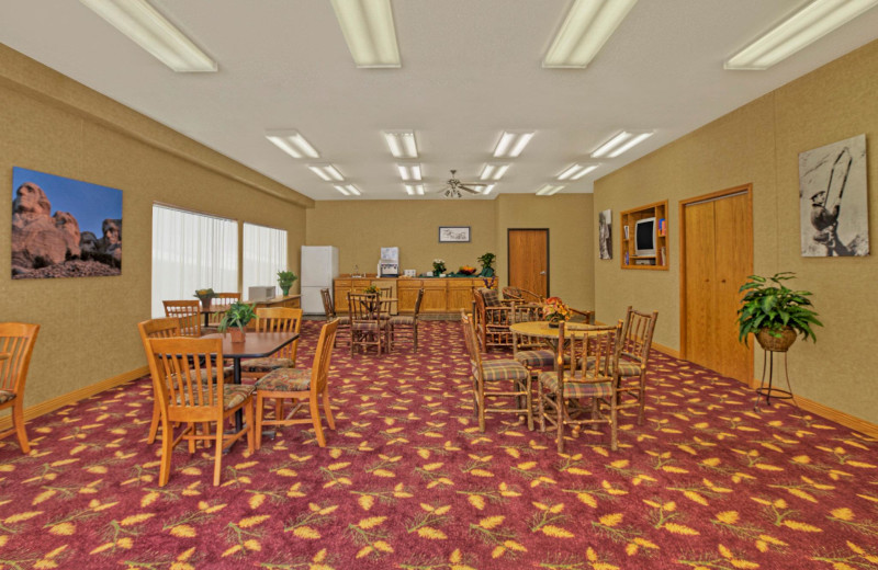 Dining at Rushmore Express Inn & Family Suites.