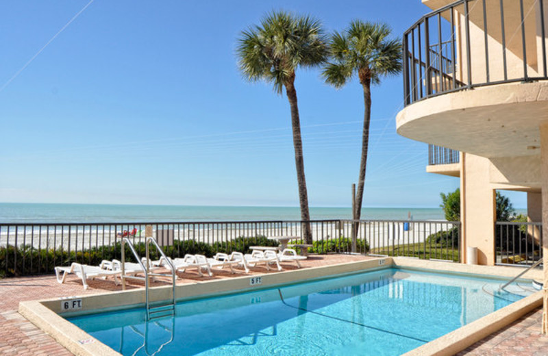 Outdoor pool at Resort Rentals.