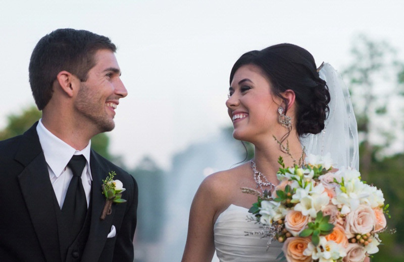 Wedding couple at The Woodlands Resort and Conference Center.