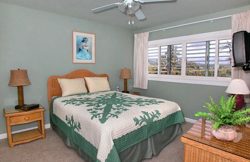 Vacation rental bedroom at Wailua Bay View Condos.