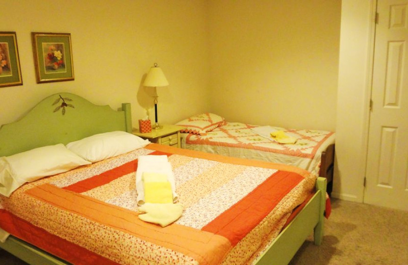 Guest bedroom at Lake Michigan Reunion & Retreat.