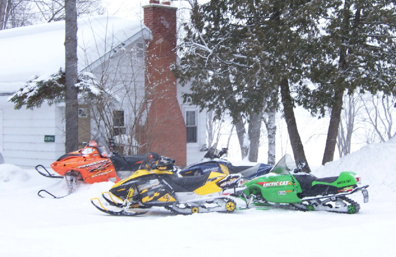 Snowmobiling a tTally Ho Inn.