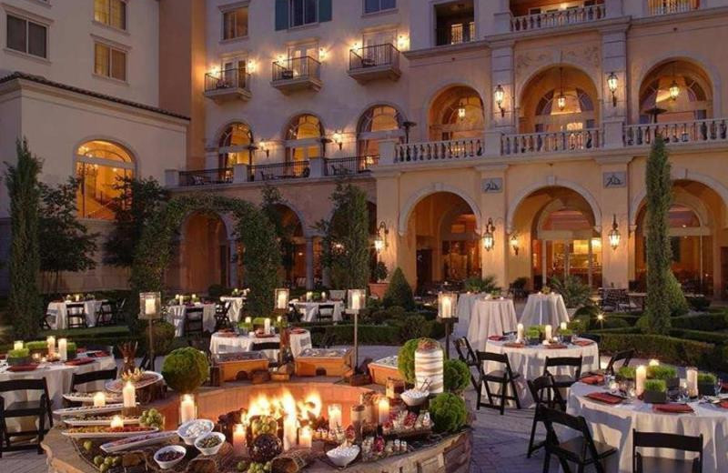 Outdoor dining at Hilton Lake Las Vegas Resort & Spa.