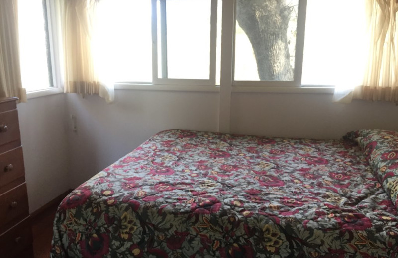 Cabin bedroom at Lake Elowin Resort.