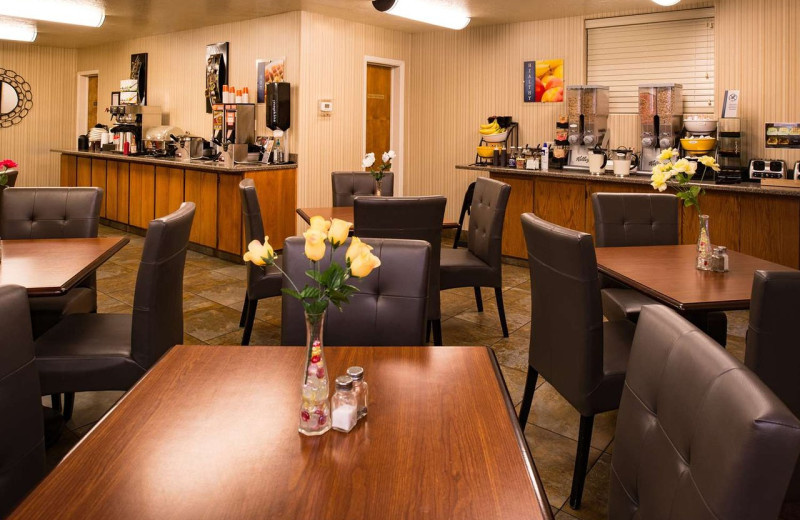 Guest dining at Best Western Coral Hills.