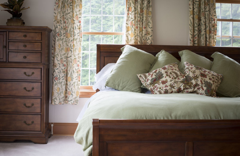 Guest room at Minette Bay Lodge.