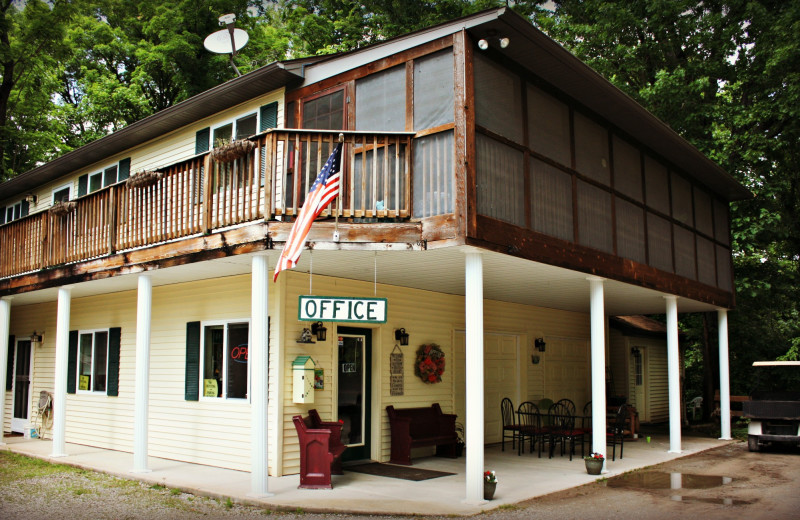 Exterior view of Rainbow Drive Resort.