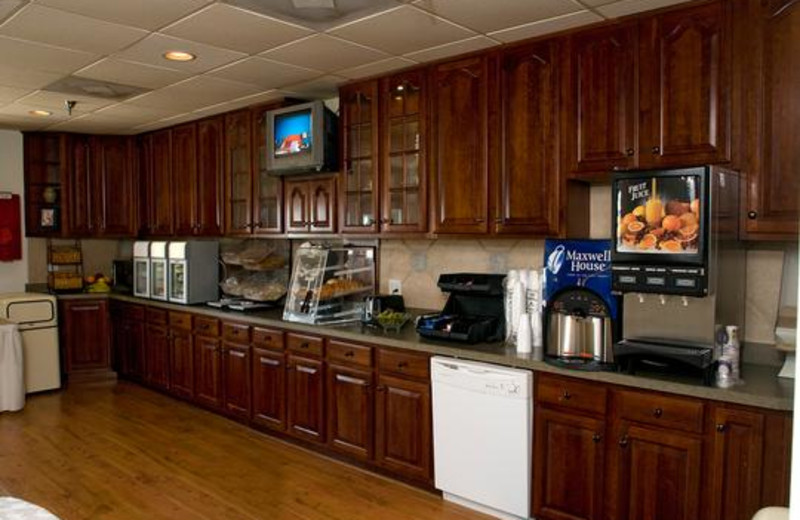 Breakfast room at Ocean Isle Inn. 