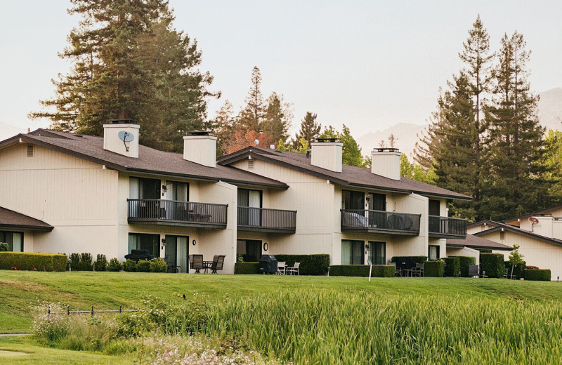 Exterior view of Napa Valley Resort at Silverado.