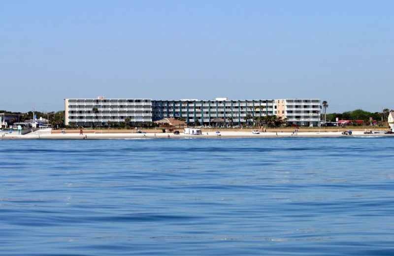 Exterior View of Hawaiian Inn