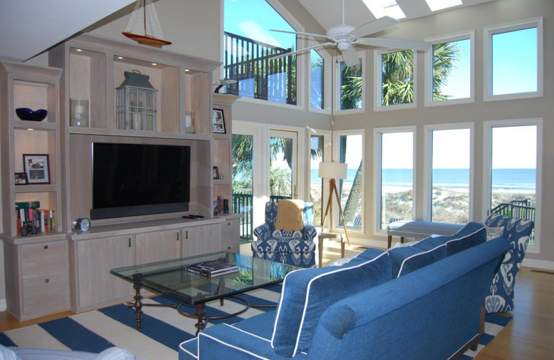 Rental living room at Beachside Getaway.