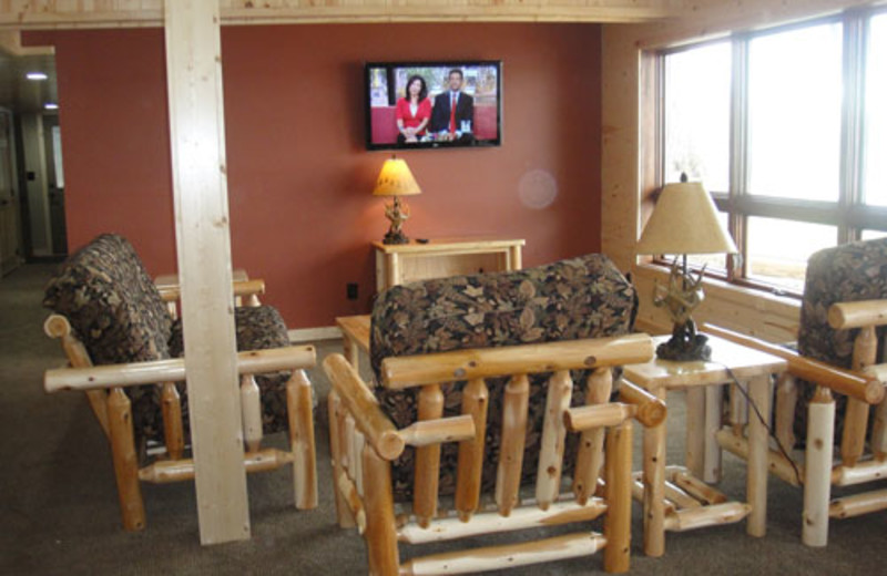 Living room at Sugarbush Lodge.