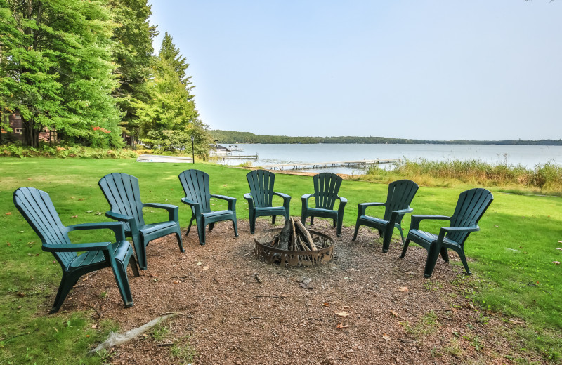 Rental fire pit at Hiller Vacation Homes.