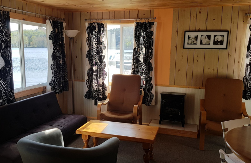 Cottage living room at Parkway Cottage Resort & Trading Post.