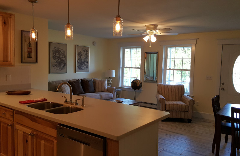 Guest living room at Sheepscot Harbour Village & Resort.