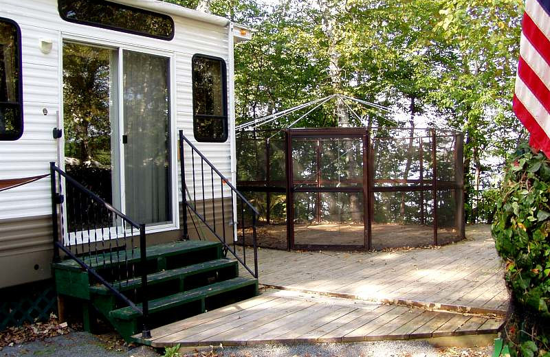 Camper trailer at Galles' Upper Cullen Resort.