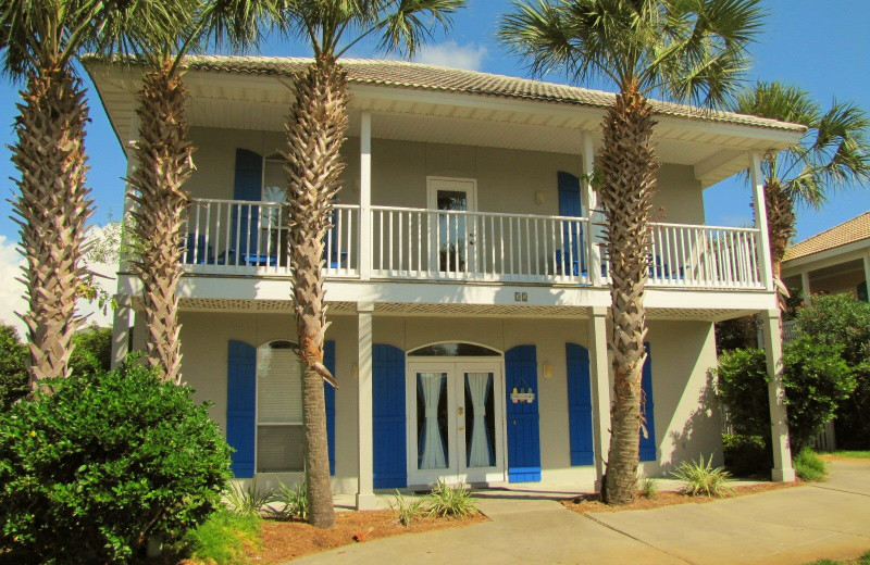 Rental exterior at Crystal Waters Vacations.